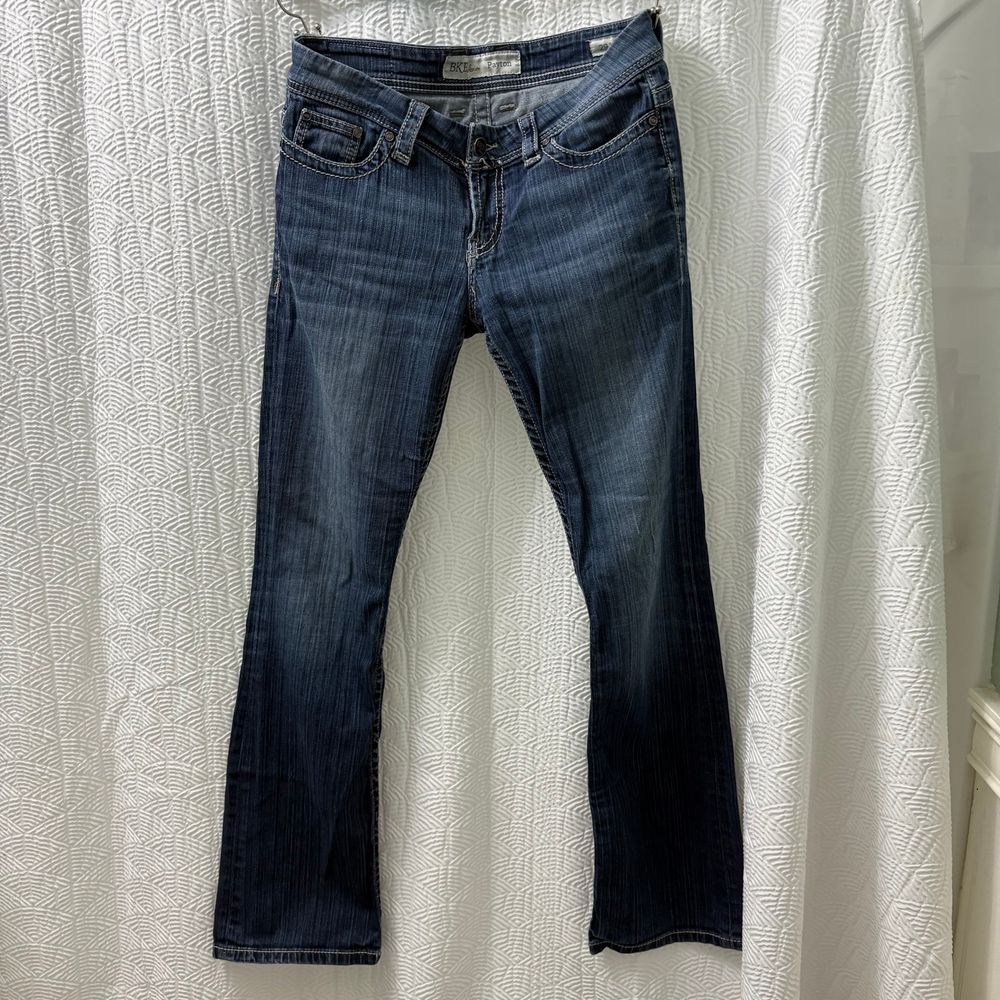 BKE Payton Jeans Womens 27L Straight Leg Distressed Stretch Blue Medium Wash